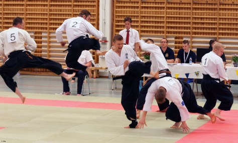 Jussi Loonen ja vyökoesuoritus