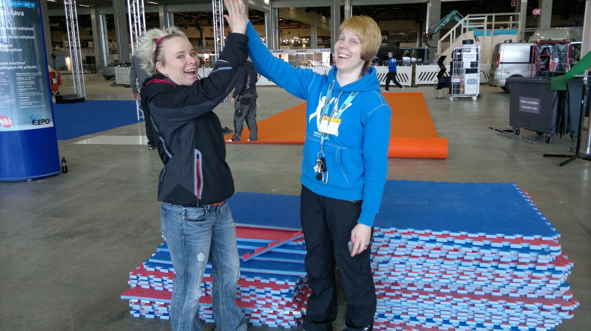 Sera Kaukola ja Tiiu Tuomi